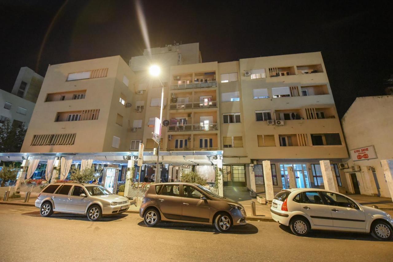 Apartman Centar 1 Podgorica Bagian luar foto